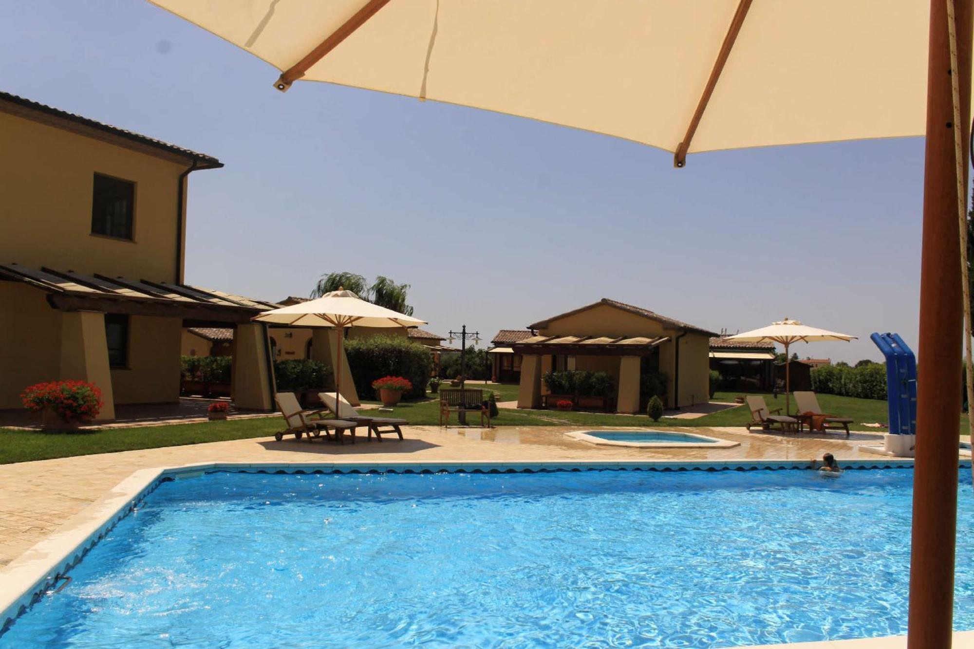 Aparthotel Podere Tre Cipressi Campiglia Marittima Exterior foto