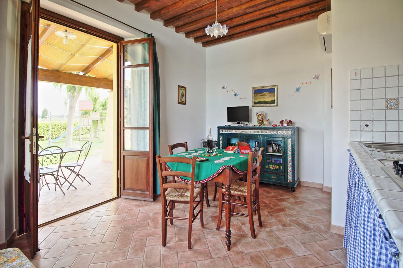 Aparthotel Podere Tre Cipressi Campiglia Marittima Exterior foto