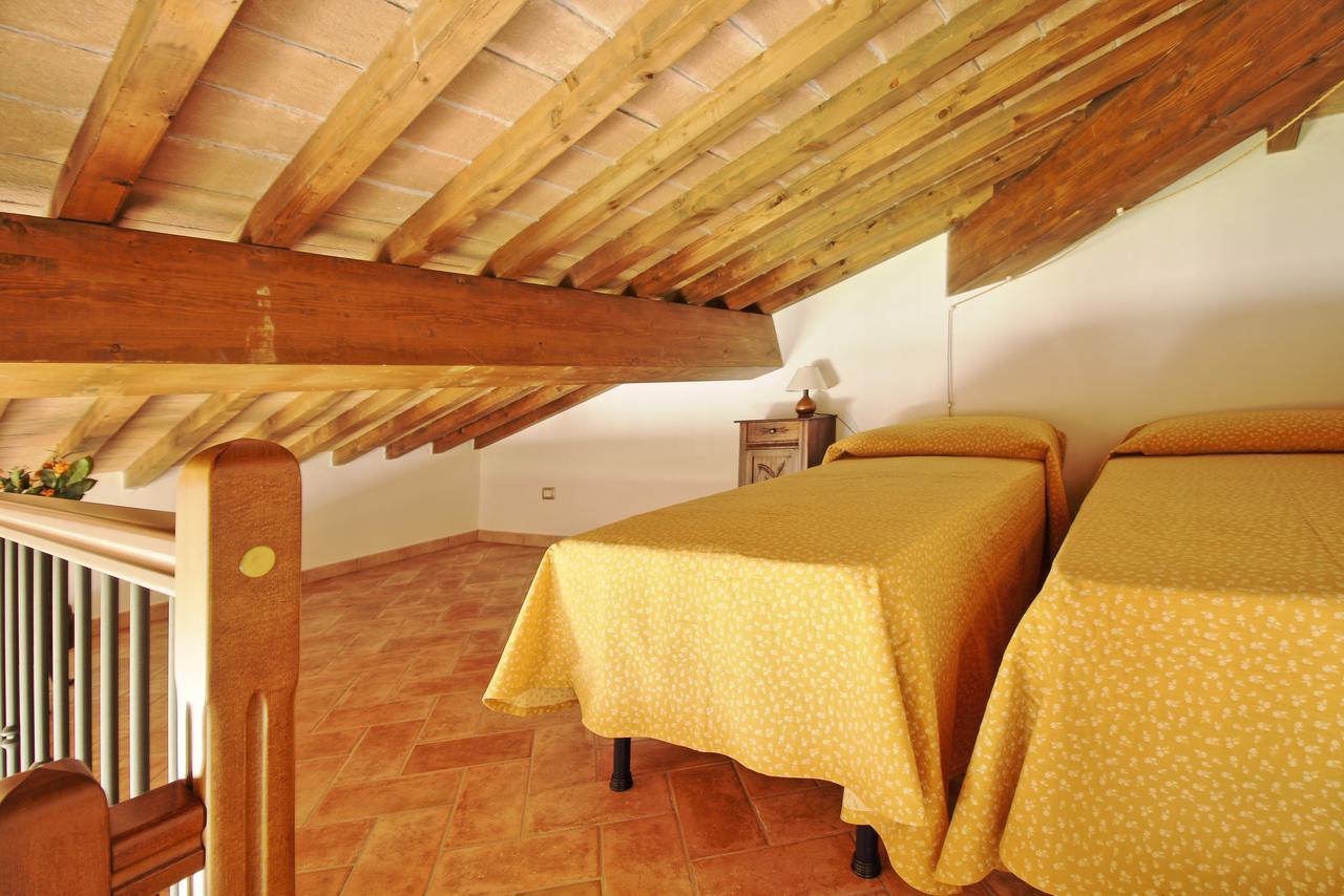 Aparthotel Podere Tre Cipressi Campiglia Marittima Exterior foto